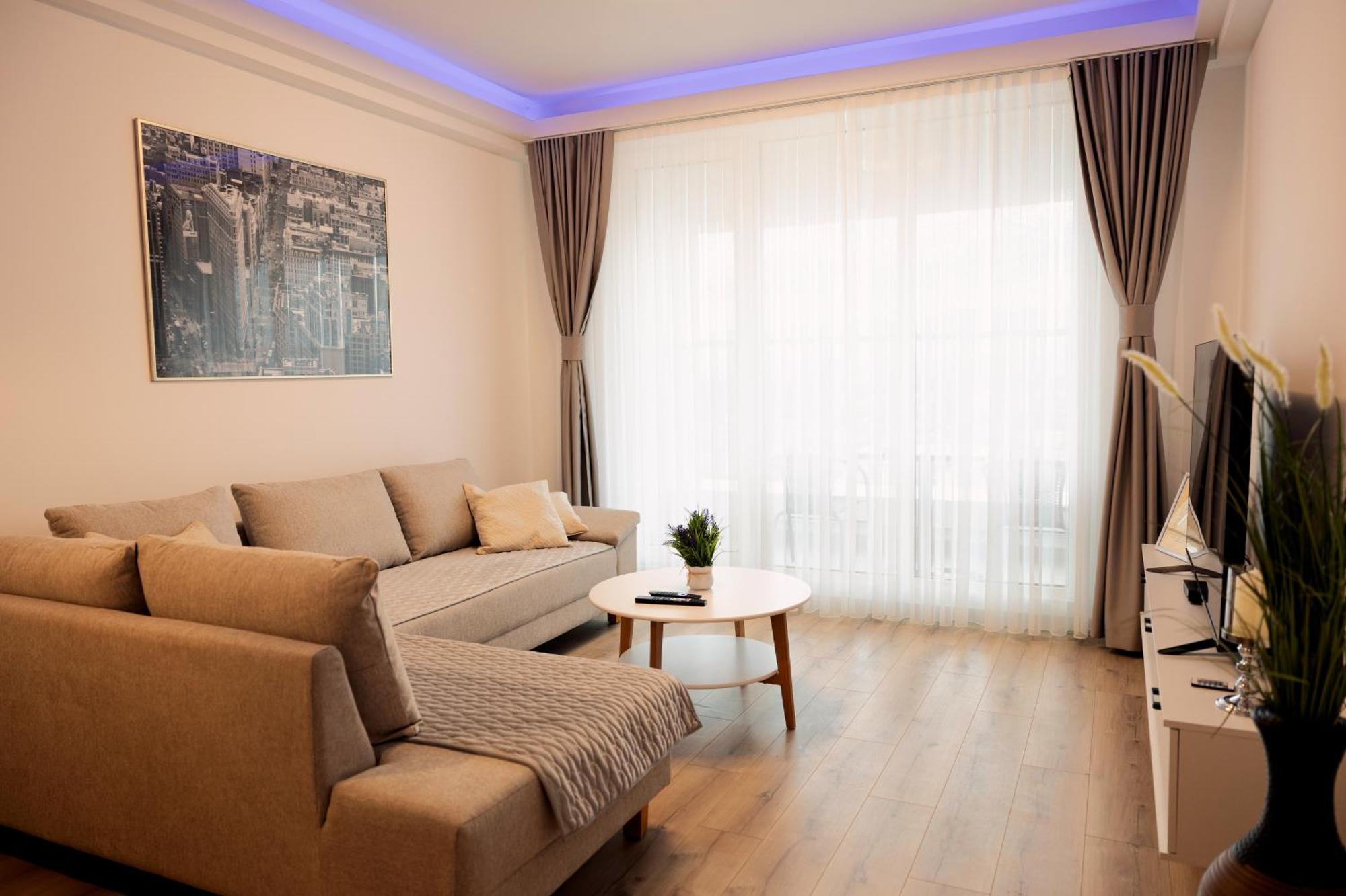 33Rd Floor Twin Apartments In Cevahir Sky City Complex With Pool, Spa, Fitness And Parking Included In Price สโกเปีย ภายนอก รูปภาพ